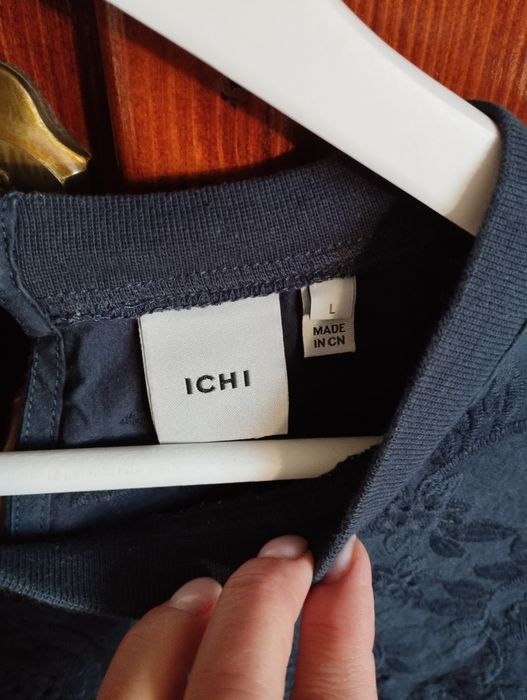 Bluză sport bleumarin, nouă fără etichetă, mărimea L