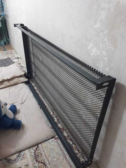 Кровать железный