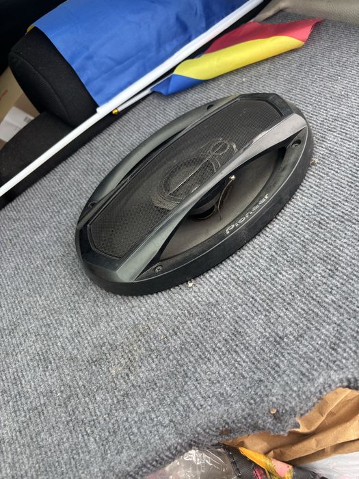 Player auto Pioneer MVH-180UI+boxe