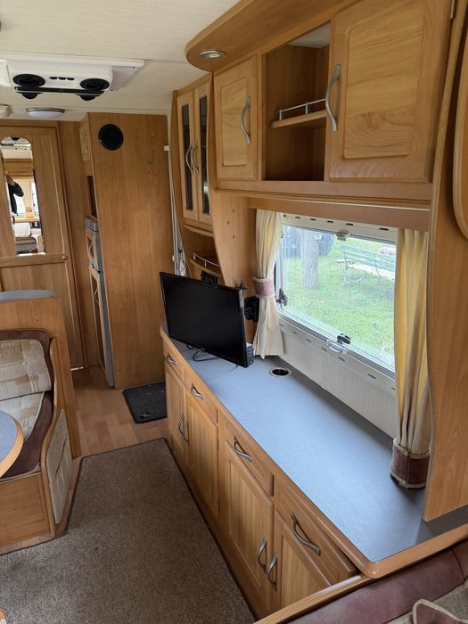 Fleetwood Heritage 2006 двуосна каравана – баня, кухня готова за къмпинг. 0888304019