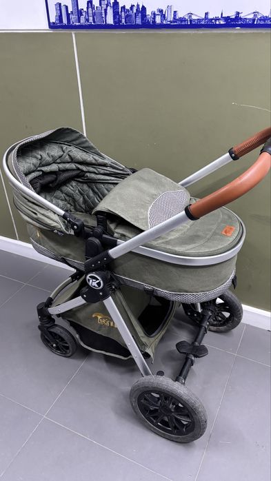 Продаю коляски 2 шт