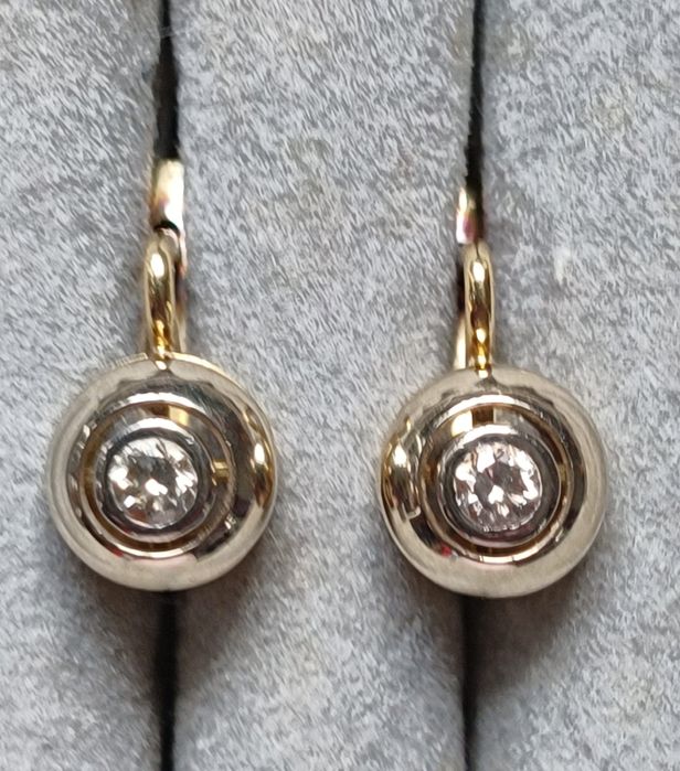 Серьги с натуральным бриллиантом высокой чистоты!Италия!С выставки!