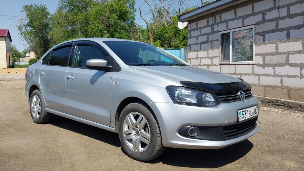 Фольксваген поло-5 2013гв