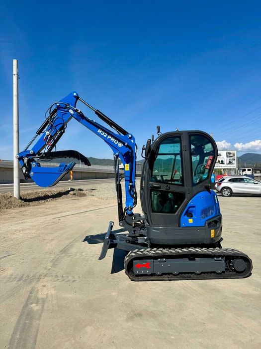 Miniexcavator RIPPA R32 PRO