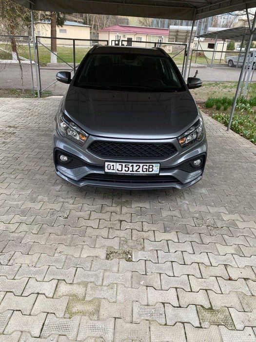 продаю автомобиль