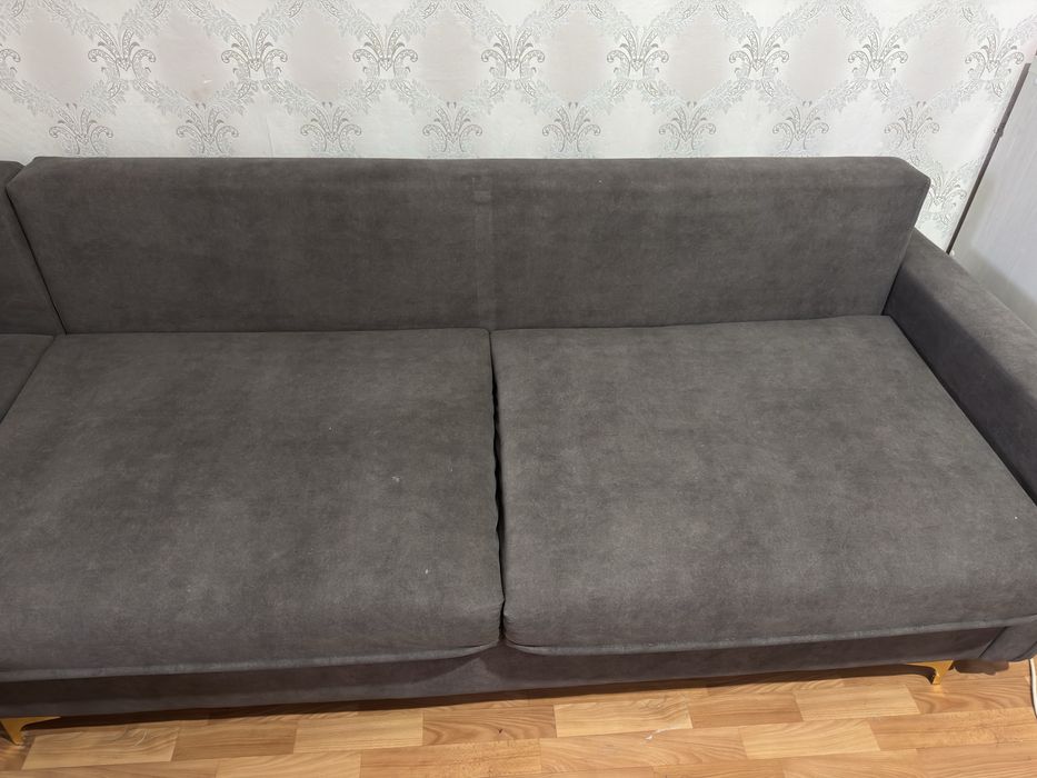 Диван угловой для зала раскладной
