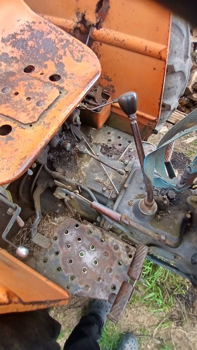 vand tractor fiat 450