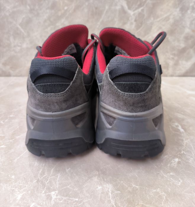 Мъжки обувки Lowa  номер 45,5