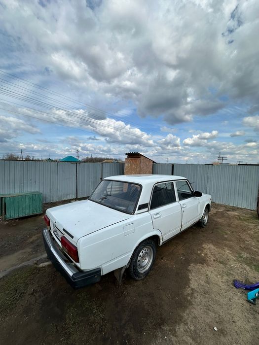 Ассалам алейкум продаётся ваз 2107!