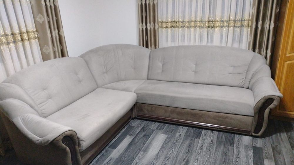 Vand coltal extensibil