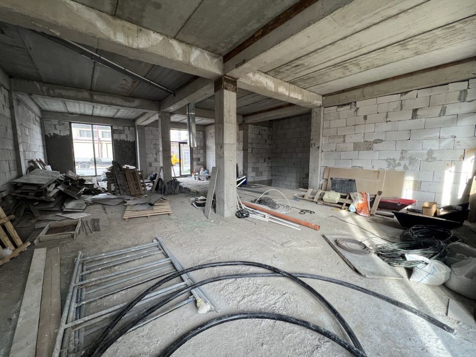 Аренда помощения 165-300 кв метров 1 этаж с падвалом