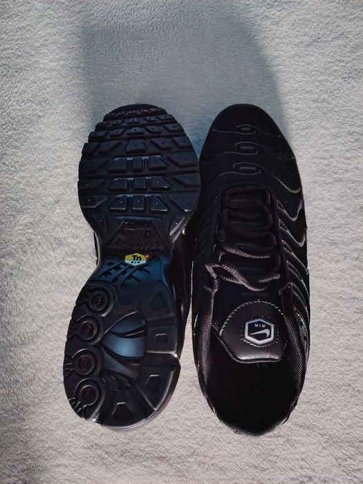 Разпродажба на Nike TN triple black последни бройки