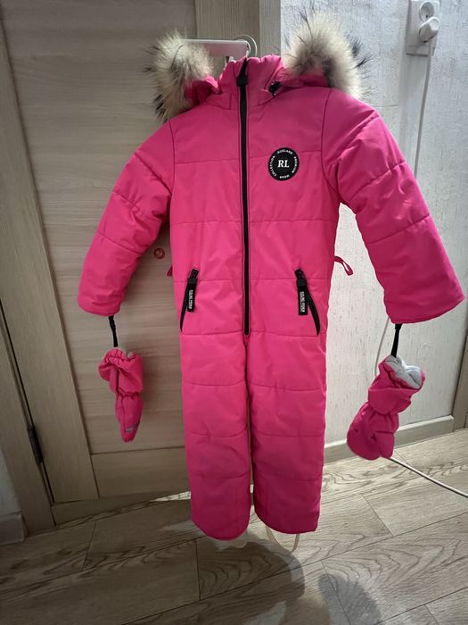 Зимний комбинезон для девочки 98р