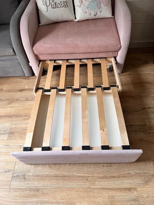 Продам кресло-кровать !