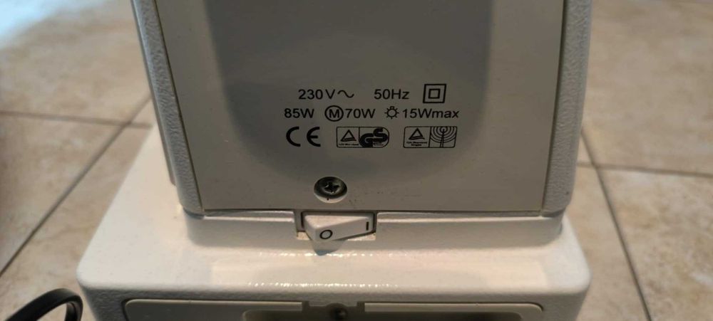 Шевна машина Singer, произведена в Германия многофункционална!