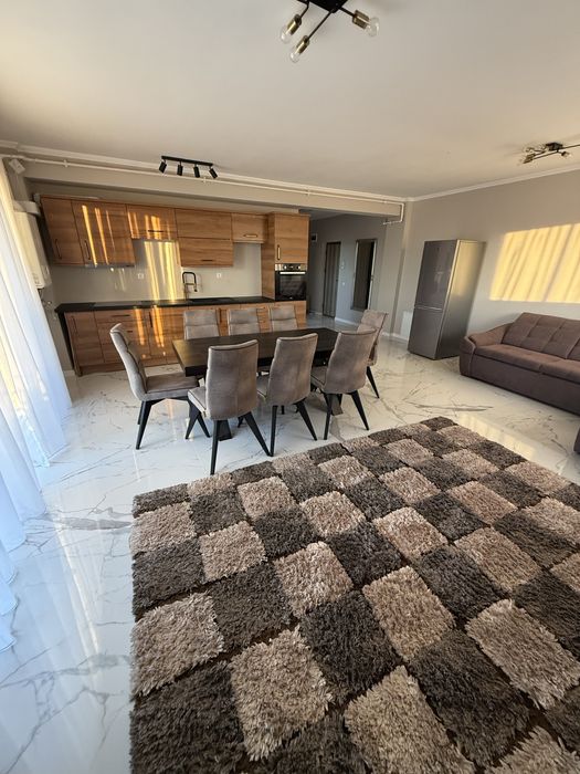 Inchiriez apartament cu doua camere str Constantin Brancusi