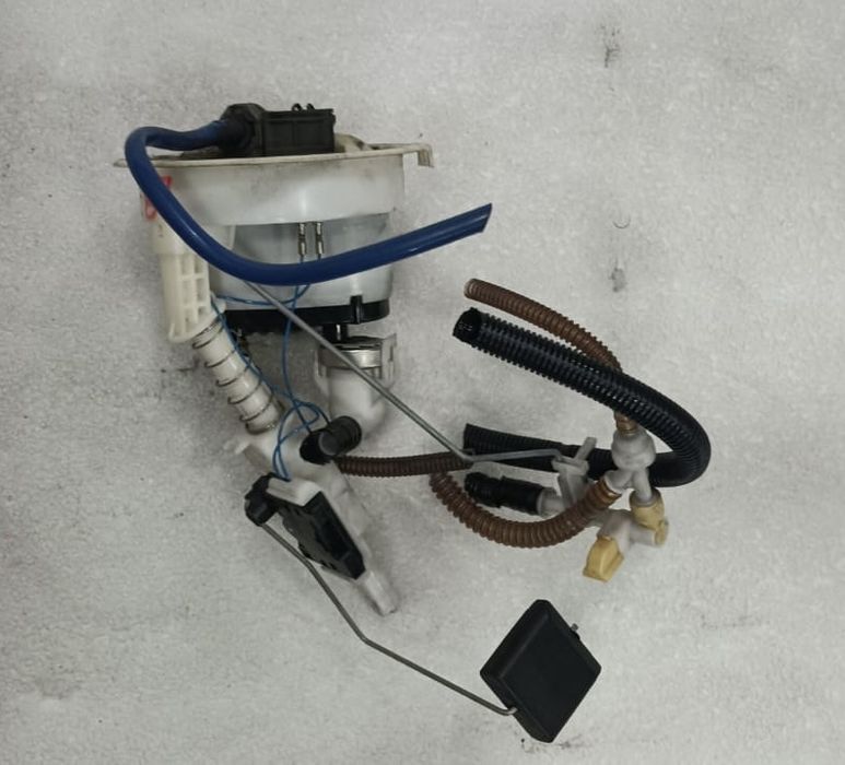 Топливный насос БМВ BMW E87.