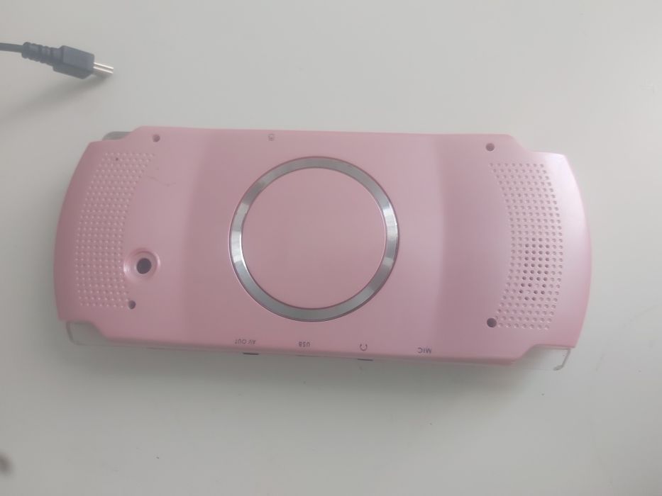 Продаю Sony PSP-3000,