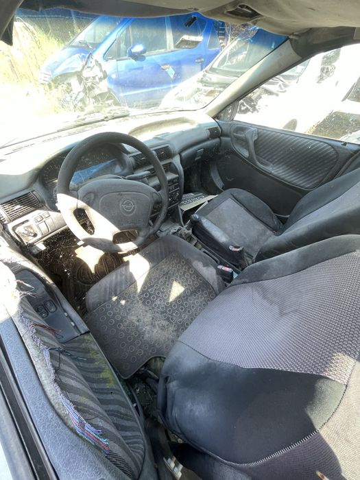 Опел астра/opel astra  1.4 i 1997 г НА ЧАСТИ