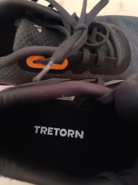 Много удобен ADIDAS за 35 евро