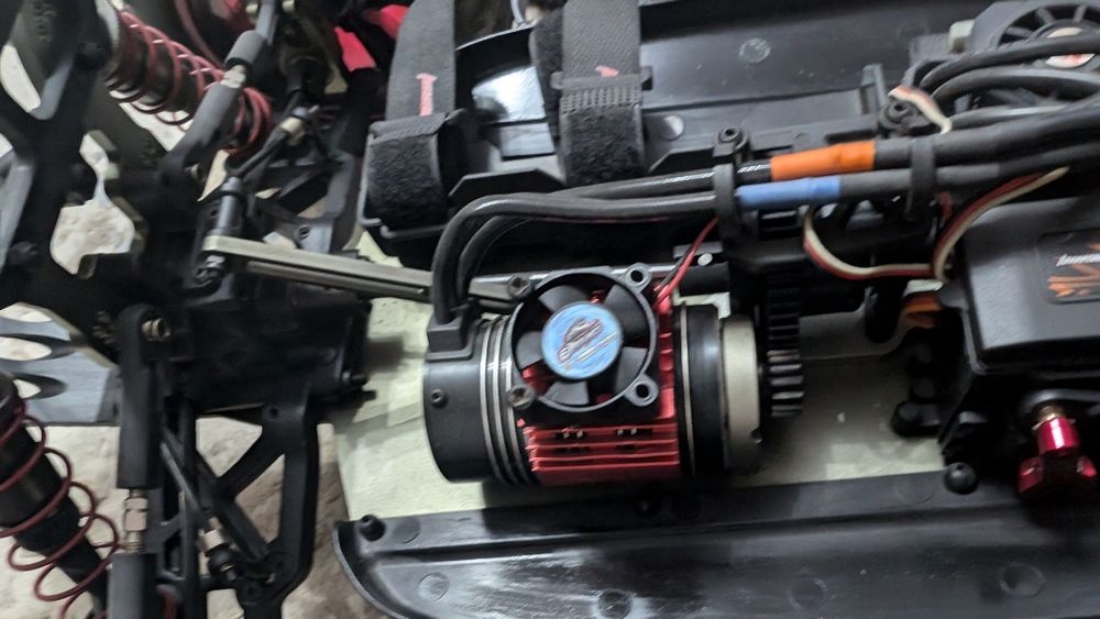 Automodel scara  1/8