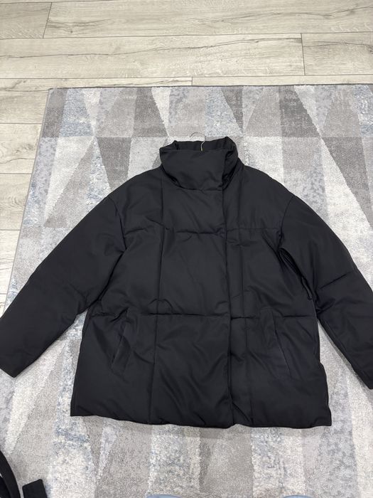 Продам детскую куртку