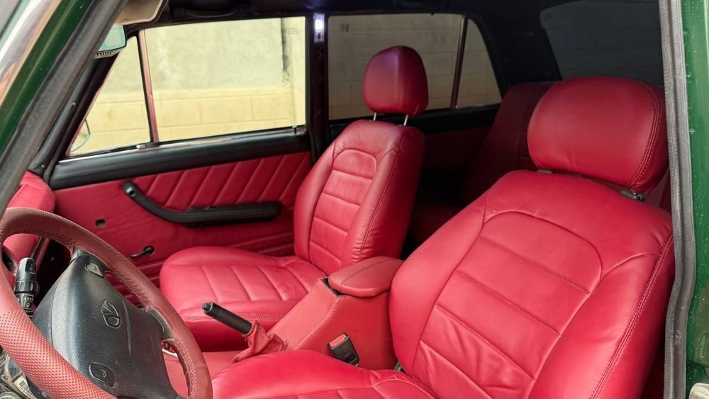 Vaz 21011 sotiladi.1978 yil.