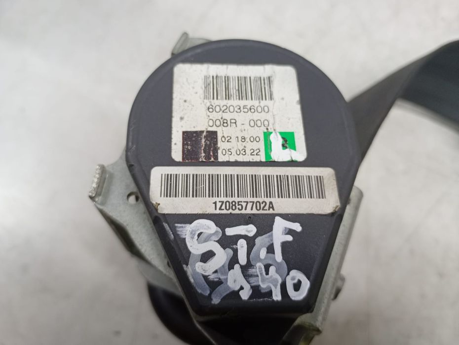 Centura siguranta stanga fata Volkswagen Golf 5 (2003 - 2009)BXE