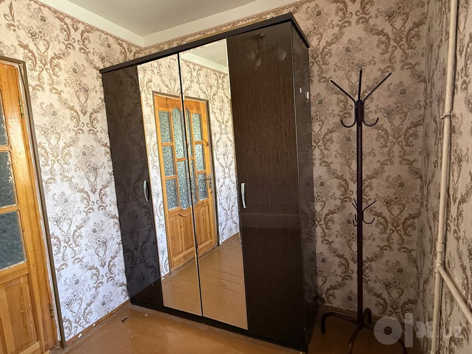 Продается шкаф для одежды, шифоньер