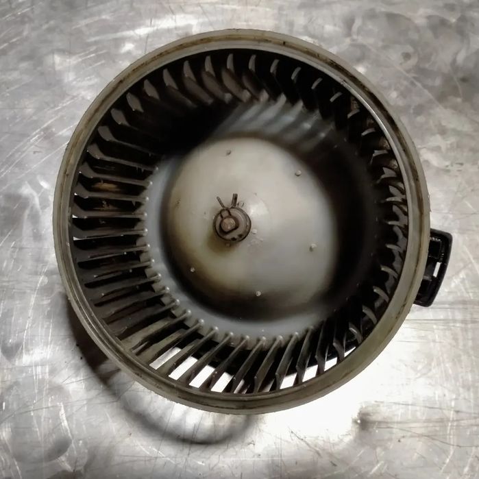 Матор печки машина