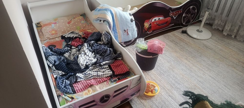 Кровать детские машинки