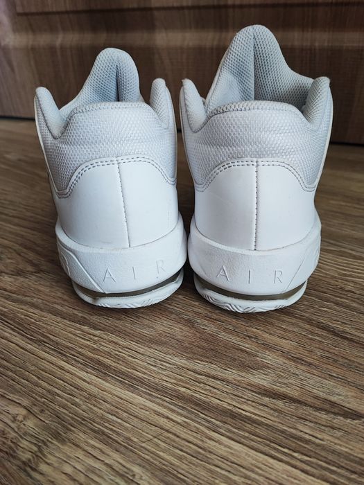 Маратонки Air Jordan UK5 EUR38