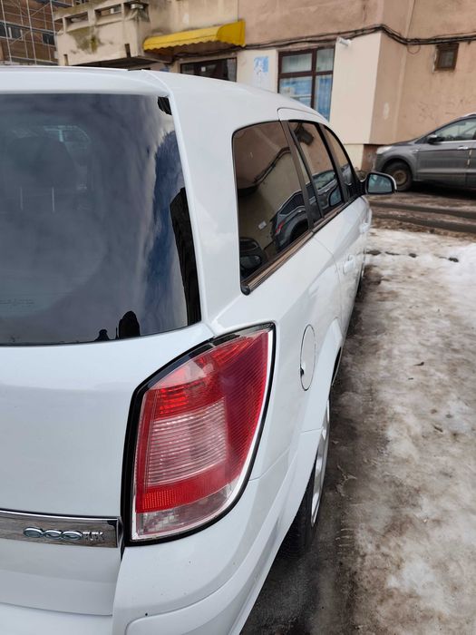 Vand OPEL ASTRA BREAK,an fabricatie 2010