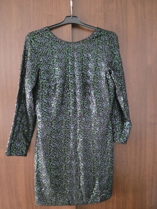 Rochie cu paiete H&M