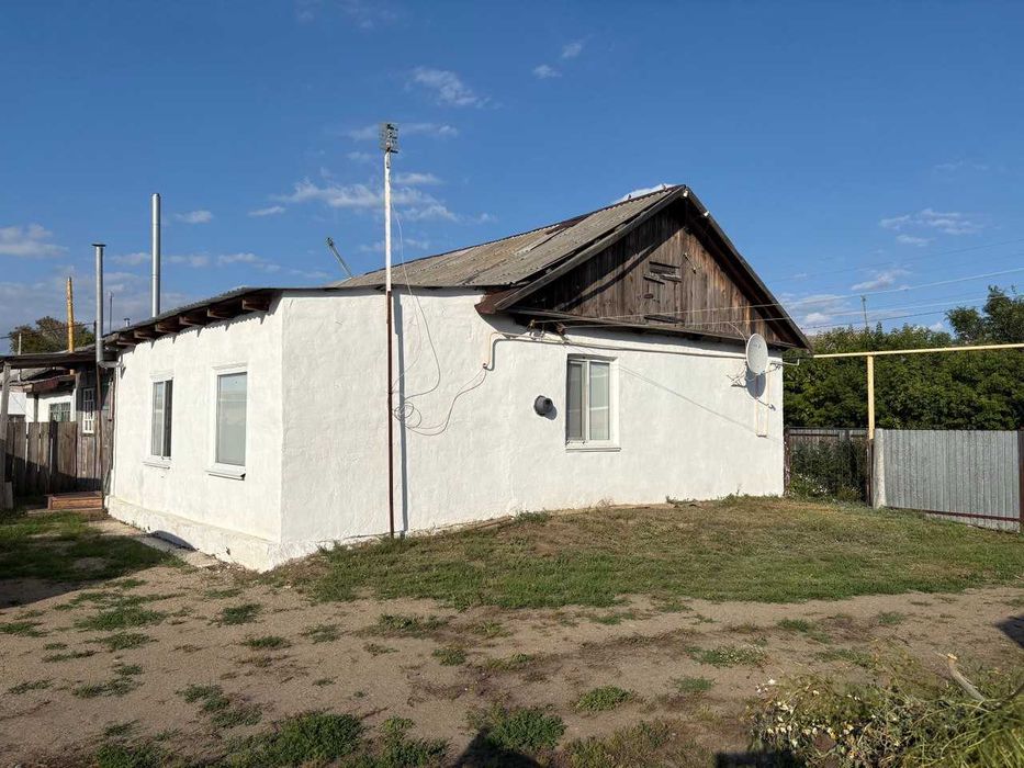 Продается дом в п.Алтын-Дала