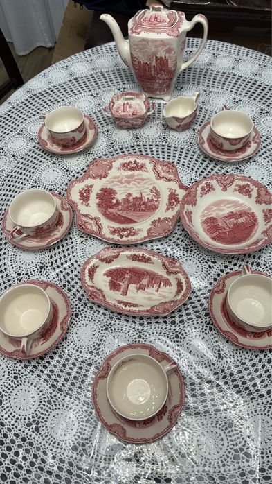 Чайно-столовый сервиз Johnson Bros England