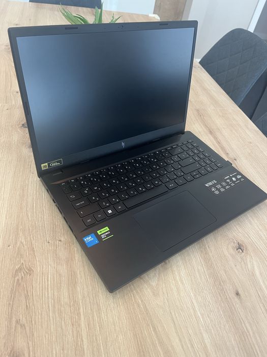 Acer Nitro V 15 ANV15-52-76WR – RTX 4050 / Core 7 / 16GB / 1TB / 165Hz – ГАРАНЦИЯ ДО 04.09.2029 г.