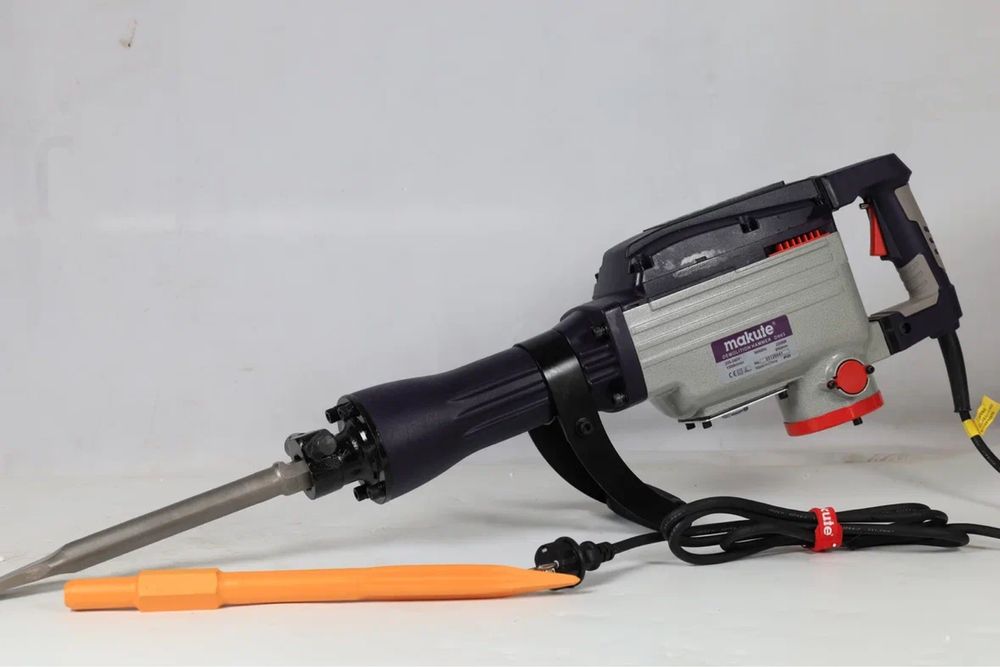 Отбойный молоток (отбойник)