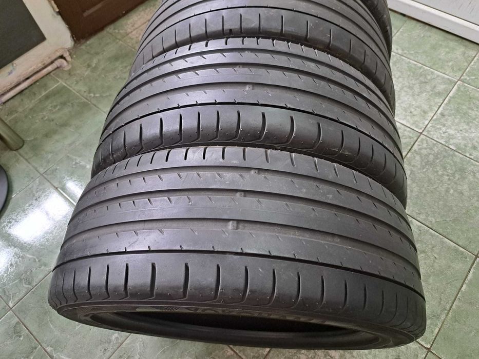 4 anvelope 245/45 R19 Yokohama