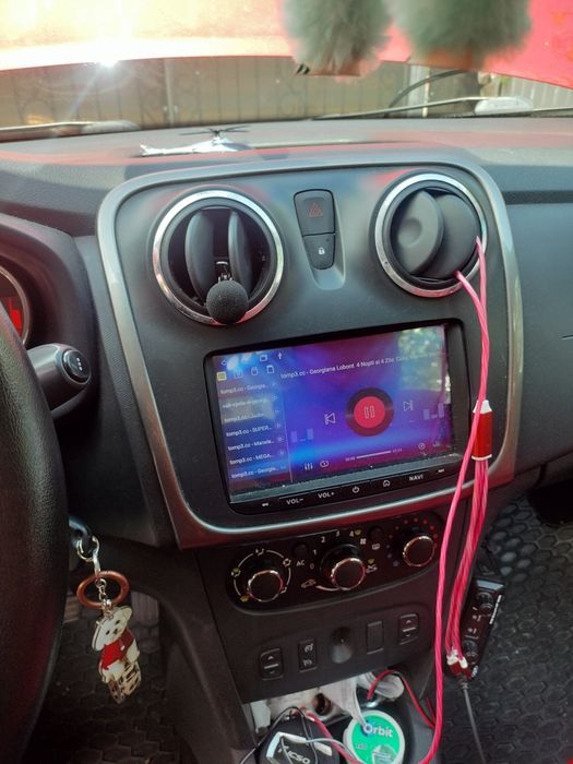 Dacia Sandero An fabricație 2013 m-ai multe detalii tel 0748 594750.