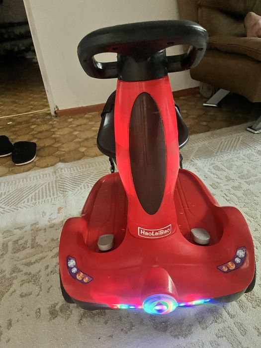 Продам машинку дешево