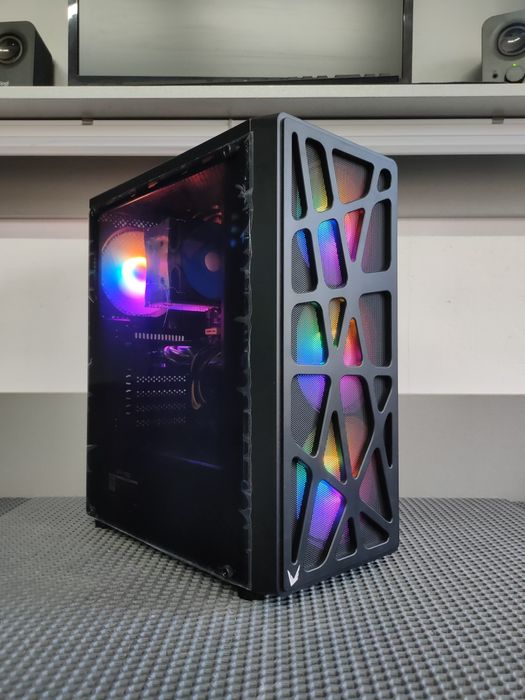 Игровой ПК (i7-4770k/ R9 270X/ 16GB D3/ SSD 240GB/ HDD 500GB/ 750W)