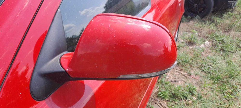 Oglinzi Rabatabile electric / Oglinda stanga , oglinda dreapta Skoda Octavia 2 Facelift ( Negru sau Rosu ) / pret afisat per bucata !