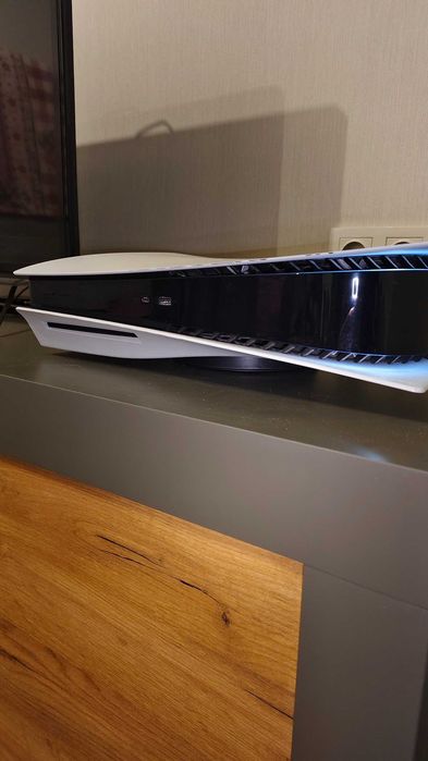 Sony Playstation 5 (PS 5) + Spider man