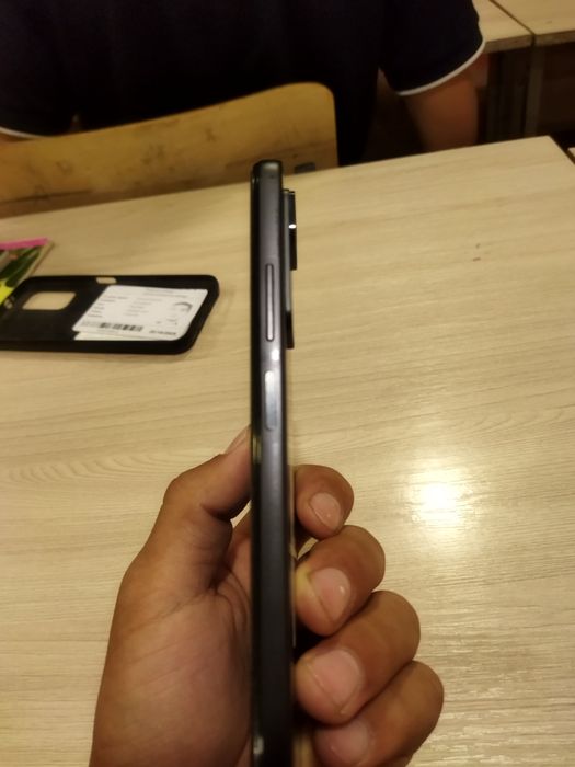 Redmi note 11 pro 8+3/128gb 5000AH garantiyasi bilan
