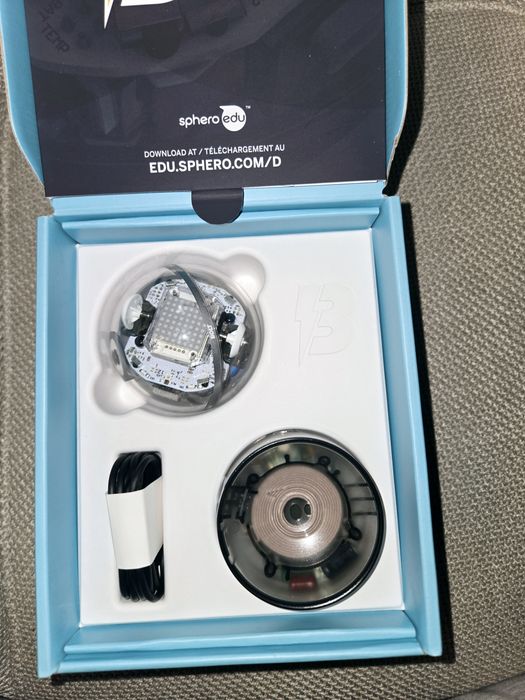 Sphero BOLT – робот за програмиране и STEM обучение | 6 б