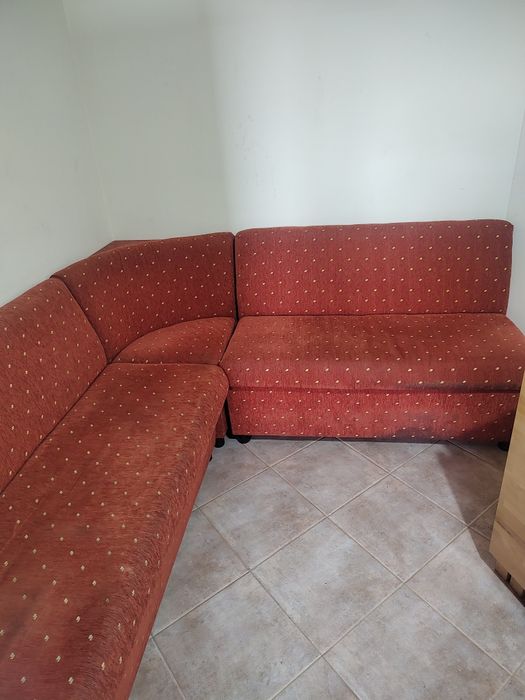 Ъглов кухненски диван