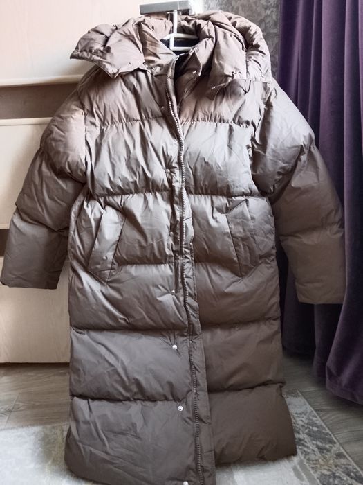 Продам зимнию куртку женскую