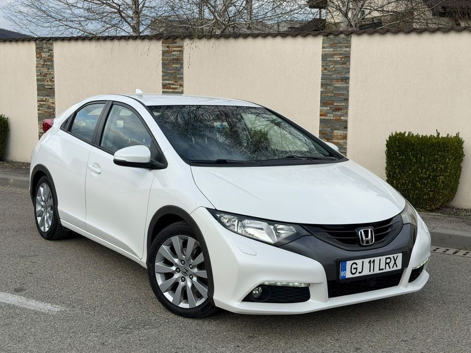 Honda Civic 1.6 diesel / 2013 - stare perfecta - recent inmatriculat