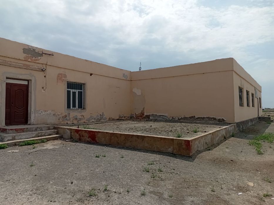 Халыкка хизмет корсетиу орайы имараты сатылады+РАССРОЧКА.